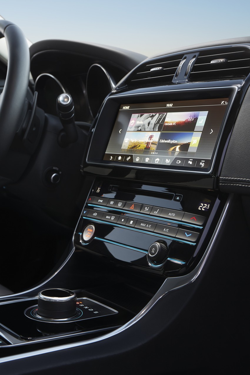 Jaguar XE updated, gets next-gen infotainment system, Apple Watch connectivity and all-wheel drive 409079