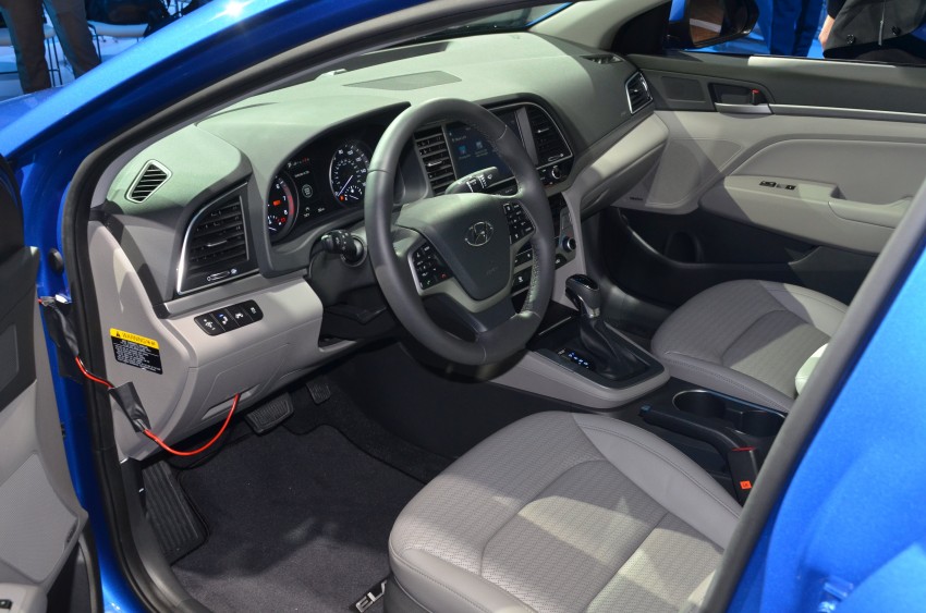 2017 Hyundai Elantra gets new 1.4 turbo, 7-speed DCT 411037