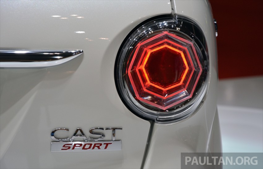 Tokyo 2015: Daihatsu Cast Sport, racy <em>kei</em>-car debuts 400811