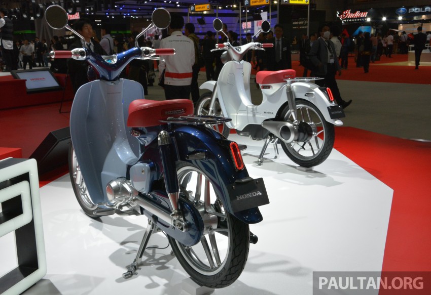 Tokyo 2015: Honda Super Cub Concept and EV Cub Concept – leading the parade of two-wheelers 402399