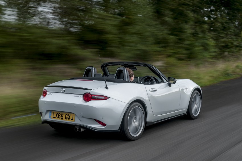 Mazda MX-5 Sport Recaro Limited Edition gets extra kit 406605