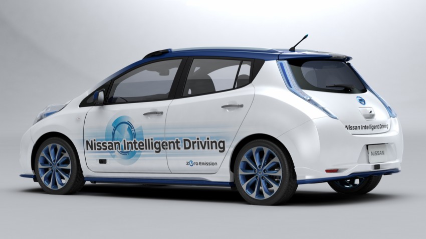 Nissan Leaf autonomous prototype begins road tests 401431