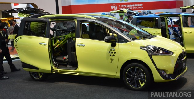 Toyota Sienta Cross TMS-7