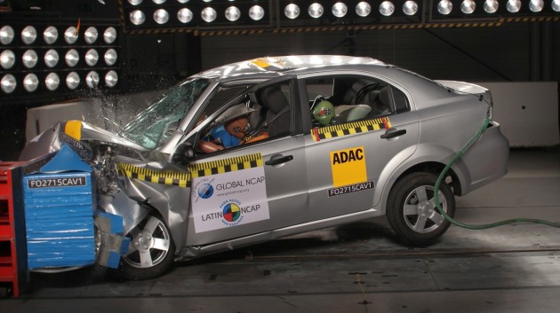  Chevrolet Aveo obtiene calificación de cero estrellas en prueba LATIN NCAP