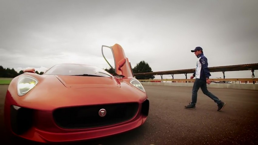 Felipe Massa takes the Jaguar C-X75 out for a spin 401304