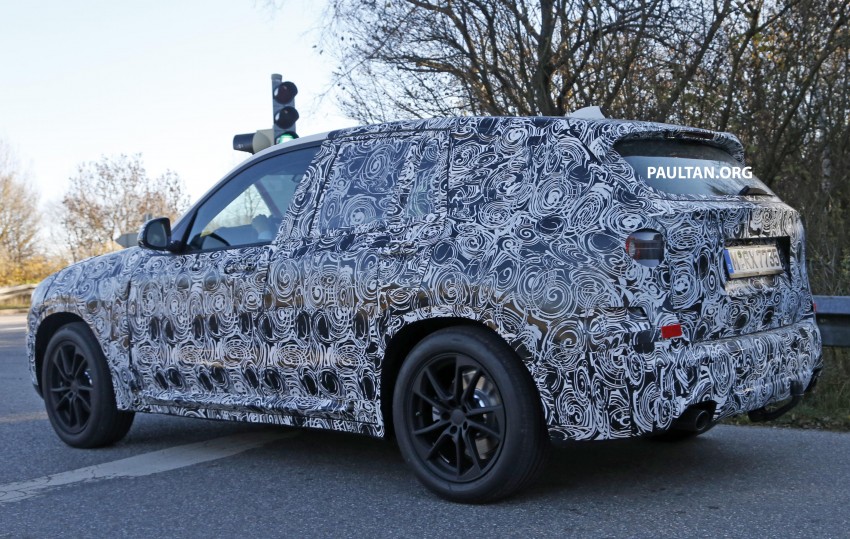 SPIED: G01 BMW X3 tries production body on for size 407469