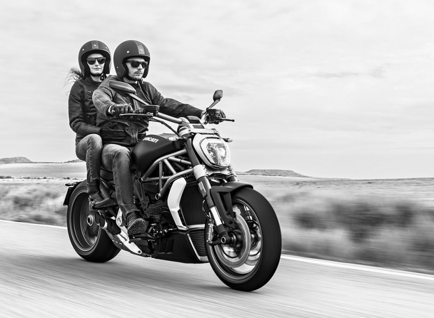 2016 Ducati XDiavel cruiser brings out the devil in you 420618