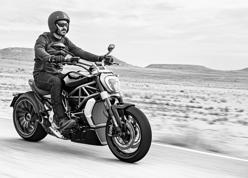 2016 Ducati XDiavel cruiser brings out the devil in you 420599