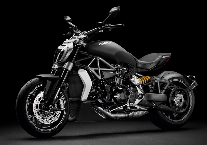 2016 Ducati XDiavel cruiser brings out the devil in you 420601