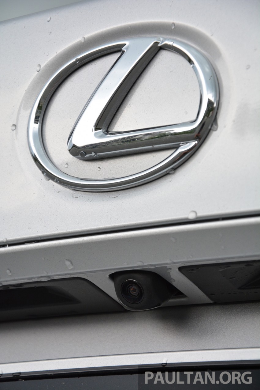 DRIVEN: Lexus IS 200t Turbo – downsized, at a price 421473