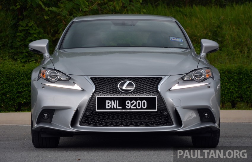 DRIVEN: Lexus IS 200t Turbo – downsized, at a price 421478