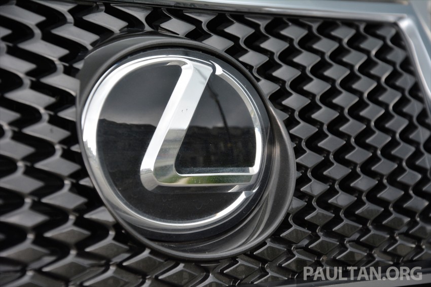 DRIVEN: Lexus IS 200t Turbo – downsized, at a price 421479