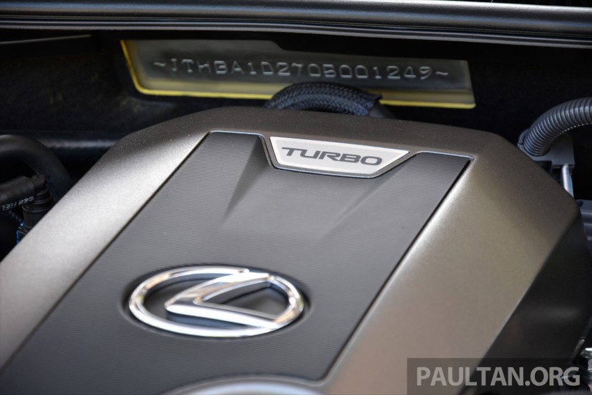 DRIVEN: Lexus IS 200t Turbo – downsized, at a price 421526