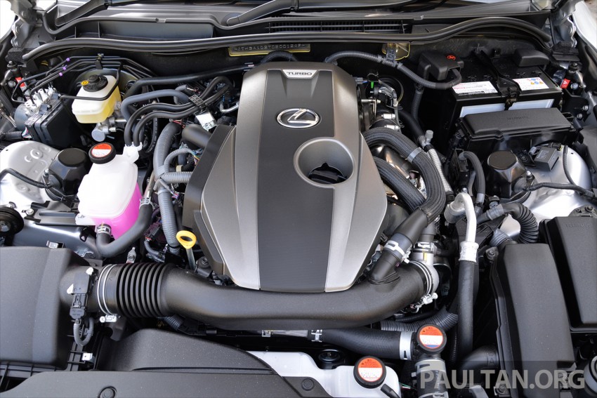 DRIVEN: Lexus IS 200t Turbo – downsized, at a price 421527