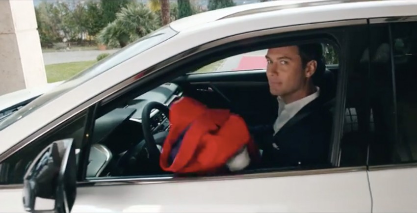 VIDEO: Living the Lexus RX life, starring Jude Law 420325