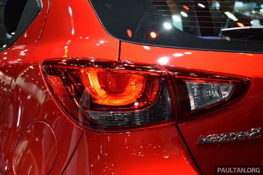 2015 Thai Motor Expo: Mazda 2 sports LED headlamps 414180