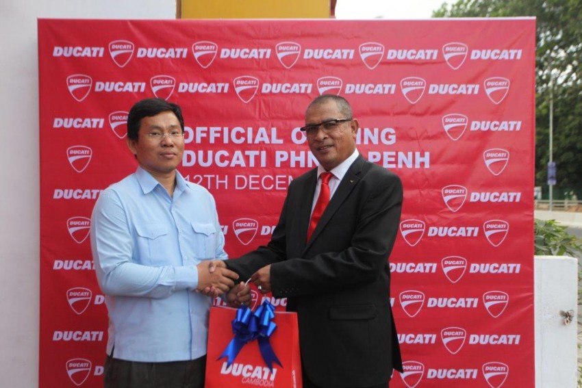 Naza opens new Ducati showroom in Phnom Penh Image #419540