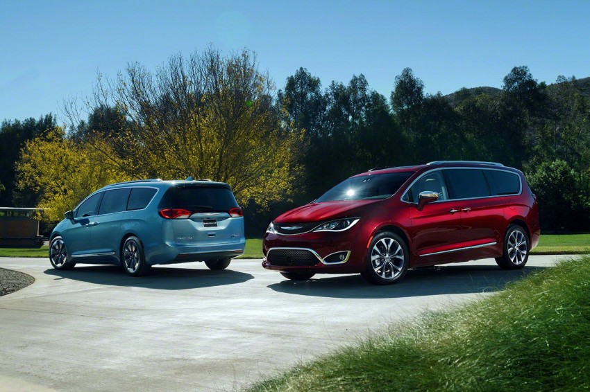 2017 Chrysler Pacifica debuts at NAIAS – Town & Country replacement now comes in hybrid flavour 426884