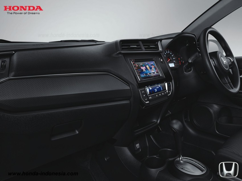 2016 Honda Mobilio facelift launched in Indonesia 431285
