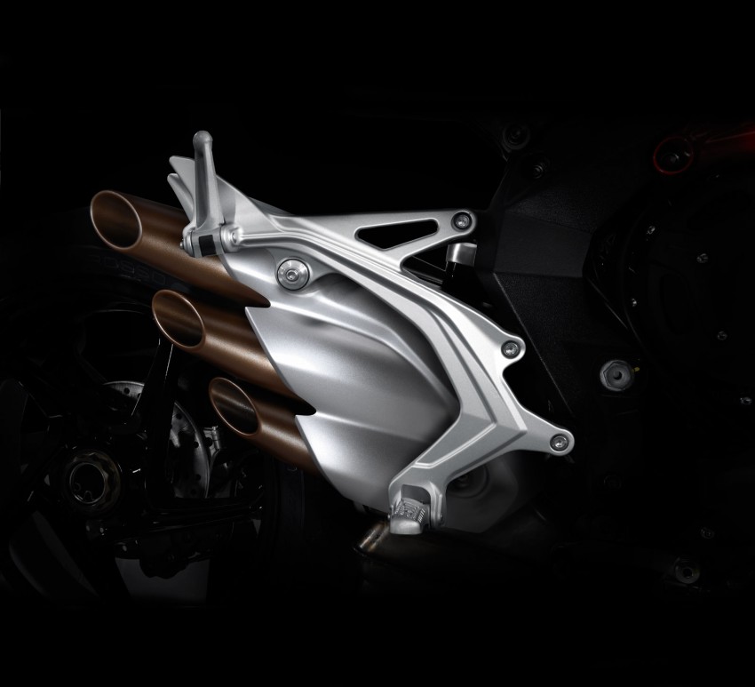 2016 MV Agusta Brutale 800 launched in Spain, with the updated Brutale 675 hot on its heels 434845