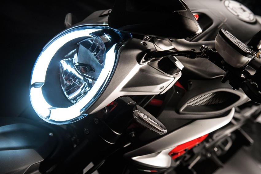 2016 MV Agusta Brutale 800 launched in Spain, with the updated Brutale 675 hot on its heels 434848