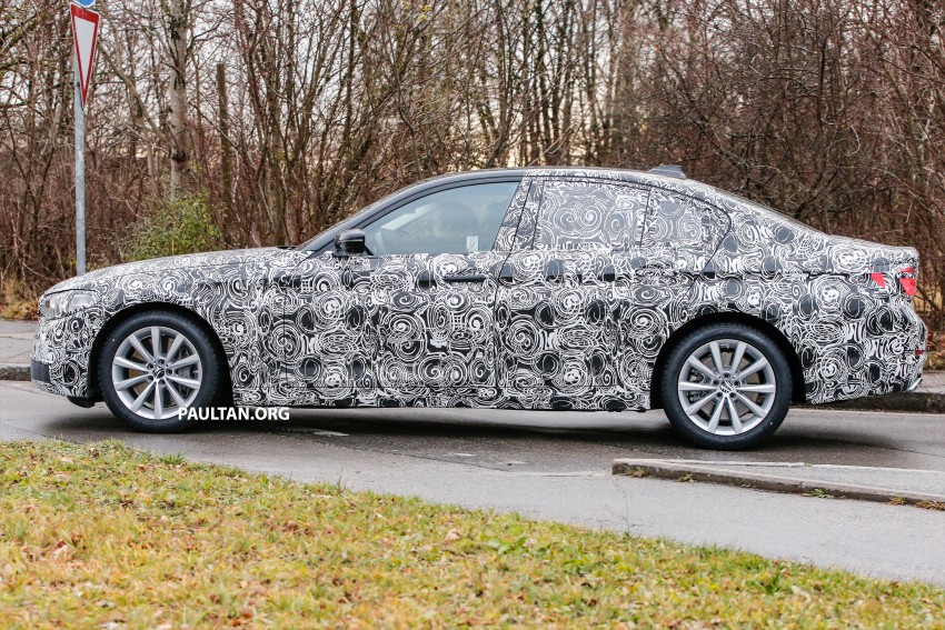 SPYSHOTS: G30 BMW 5 Series prototype goes public 425589