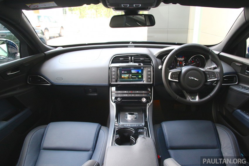 Jaguar XE sedan sport dilancarkan – bermula RM340k 435464