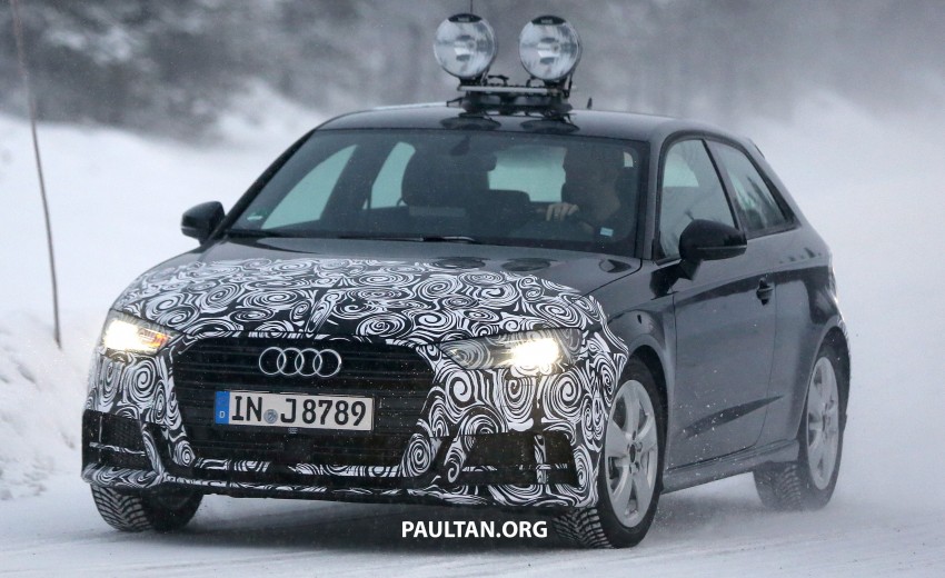 SPIED: Audi A3 hatch facelift smiles for the camera 427013