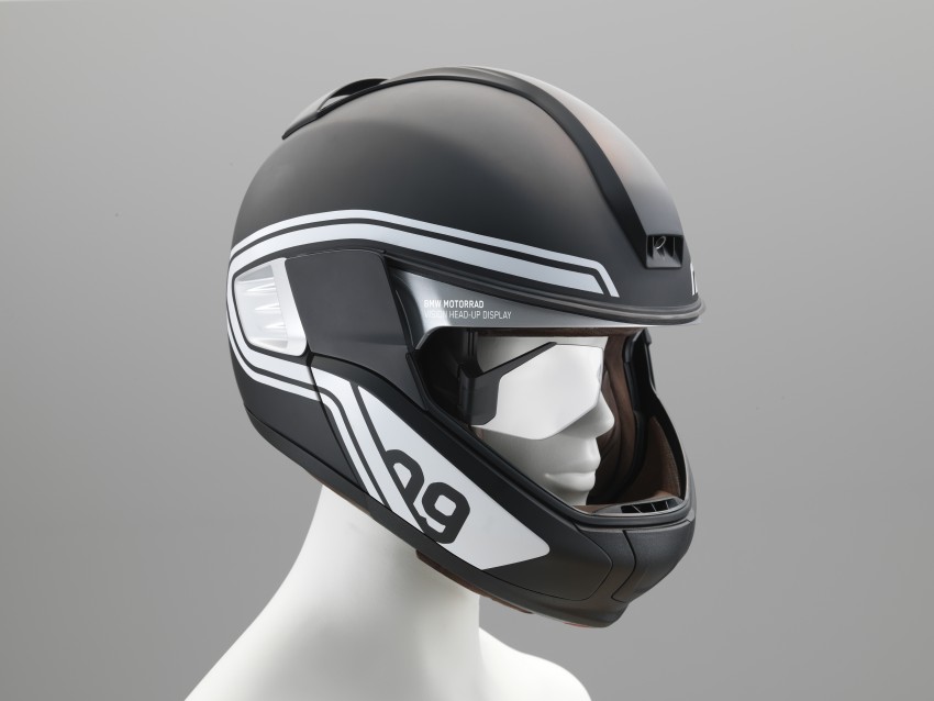 BMW Motorrad unveils laser light and HUD helmet 425143