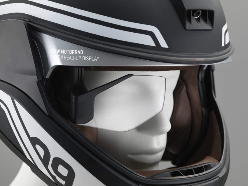 BMW Motorrad unveils laser light and HUD helmet 425147