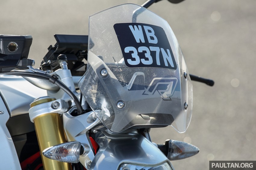 REVIEW: BMW R1200R – iron fist in an iron glove 431322