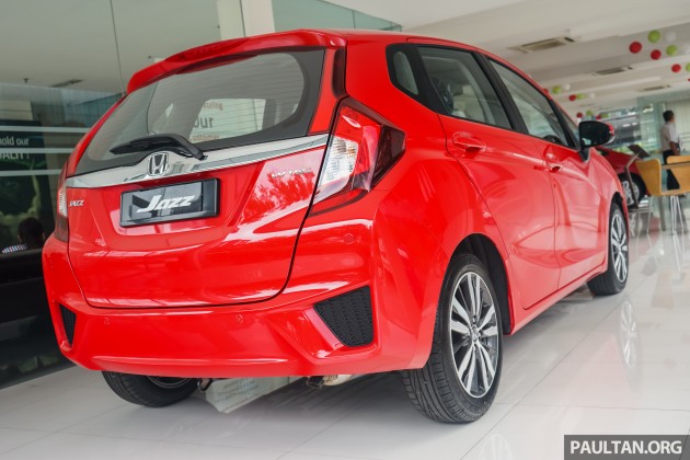 Honda Jazz Carnival Red 5