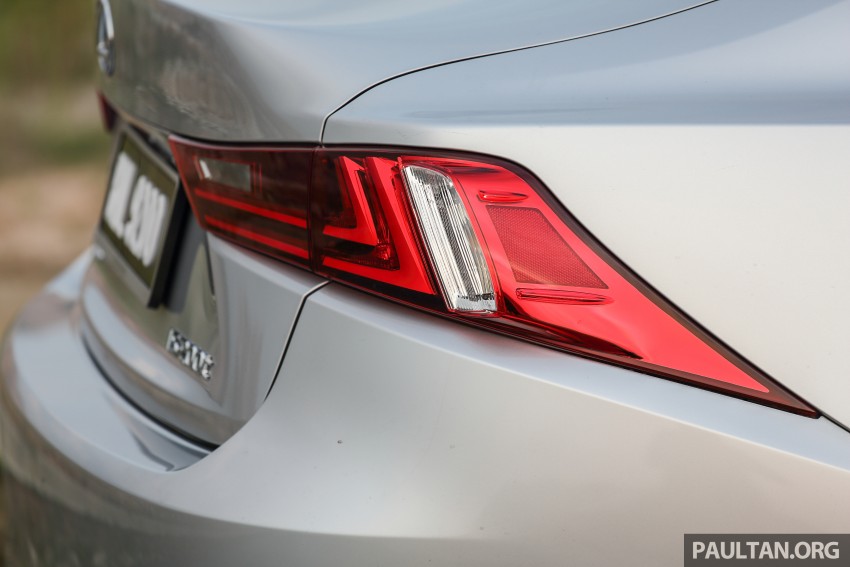 PANDU UJI: Lexus IS 200t F Sport –  kapasiti enjin diturun gred ke 2.0L, harga lebih tinggi 433798