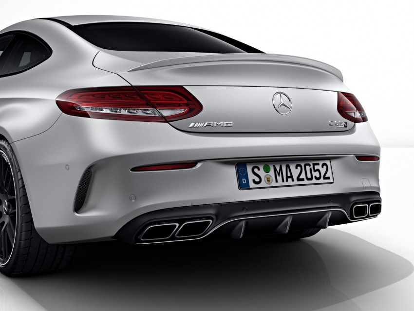 Mercedes-AMG C 63 Coupe receives Night Package 425182