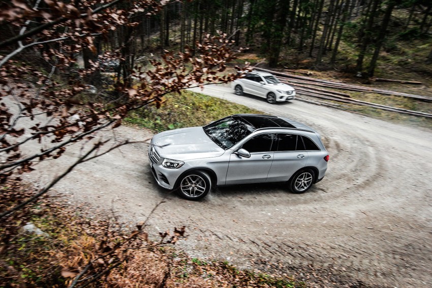 VIDEO: Mercedes-Benz shows off its SUV line-up 424337