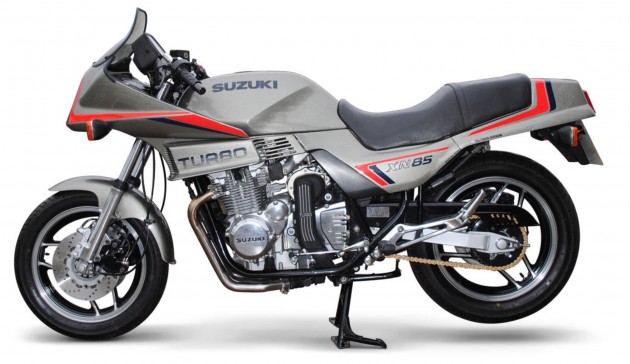 Suzuki-XN85-Turbo