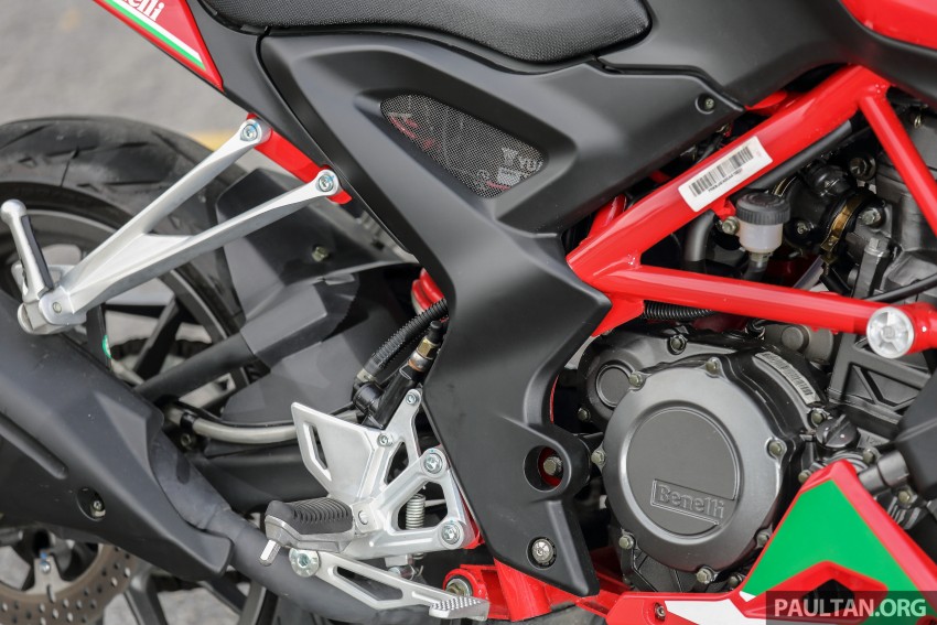 REVIEW: Benelli TnT25 – low-cost, stylish city riding 448460