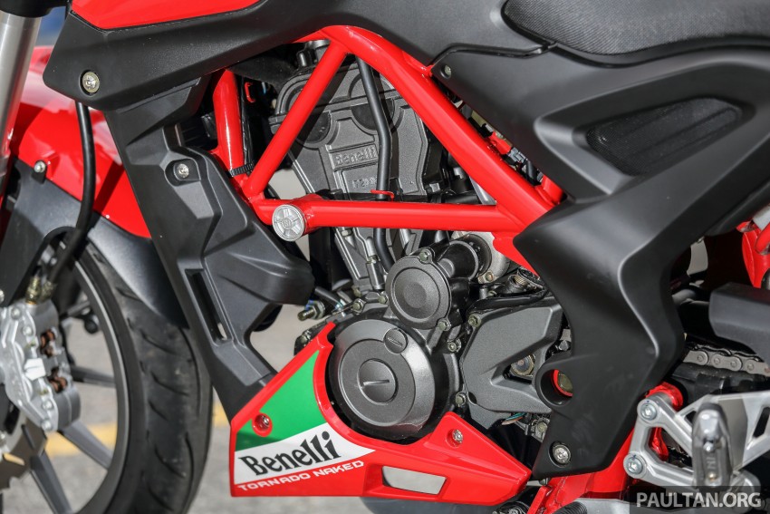 REVIEW: Benelli TnT25 – low-cost, stylish city riding 448448