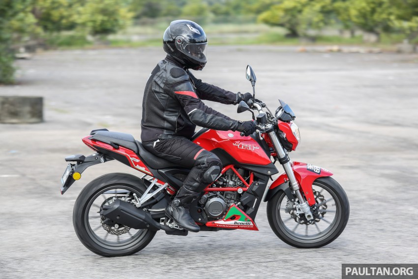 2016 Yamaha MT-09 in Malaysia – new colours, RM45k 448646