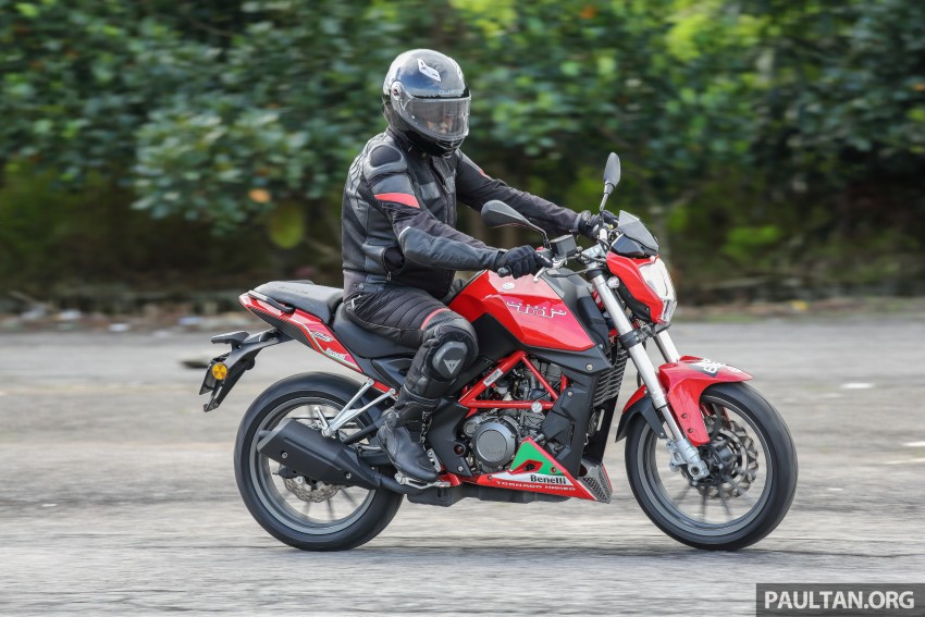 2016 Yamaha MT-09 in Malaysia – new colours, RM45k 448649