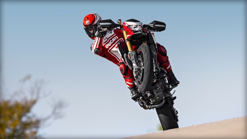 2016 Ducati Hypermotard 939, 939 SP and Hyperstrada models launched – 115 hp, Euro 4 compliant 449382