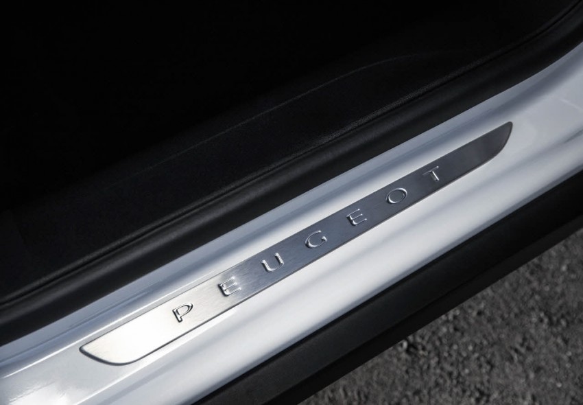 Peugeot 2008 facelift debuts – new engines, GT Line 444112