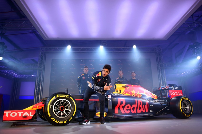 VIDEO: Red Bull Racing and Puma unveil 2016 livery Image #443791