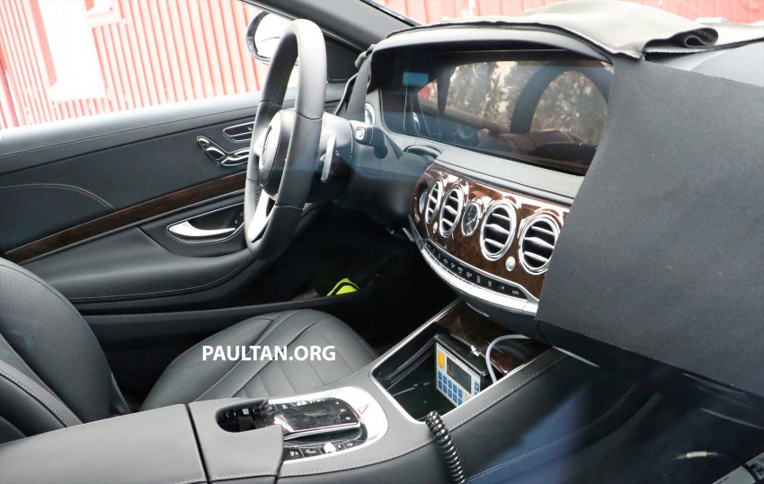 SPIED: W222 Mercedes-Benz S-Class facelift interior – centre touchpad to replace COMAND rotary knob? 440964