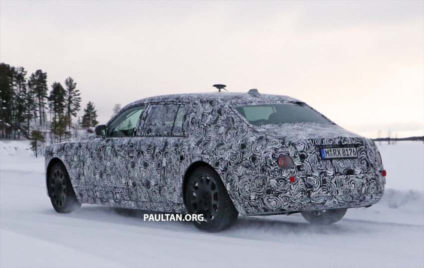SPYSHOTS: New Rolls-Royce Phantom on winter test 439938