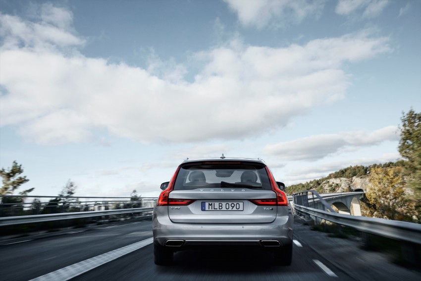 2016 Volvo V90 estate – initial details and full gallery 444235