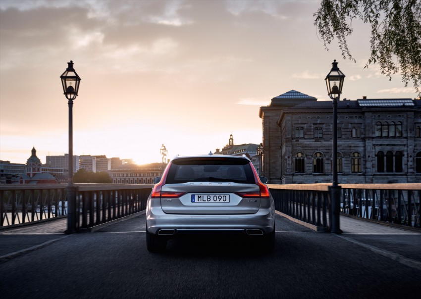 2016 Volvo V90 estate – initial details and full gallery 444238