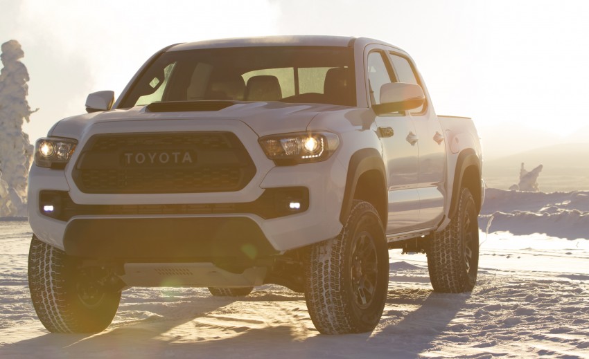 2017 Toyota Tacoma TRD Pro – tougher look and feel 440134