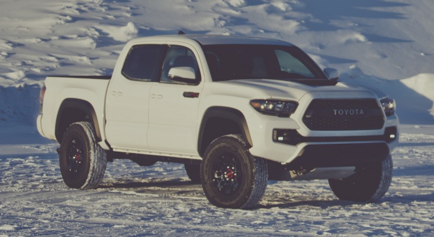 2017 Toyota Tacoma TRD Pro – tougher look and feel 440156