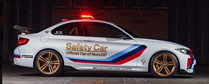 BMW M2 MotoGP Safety Car unveiled for 2016 season 439321